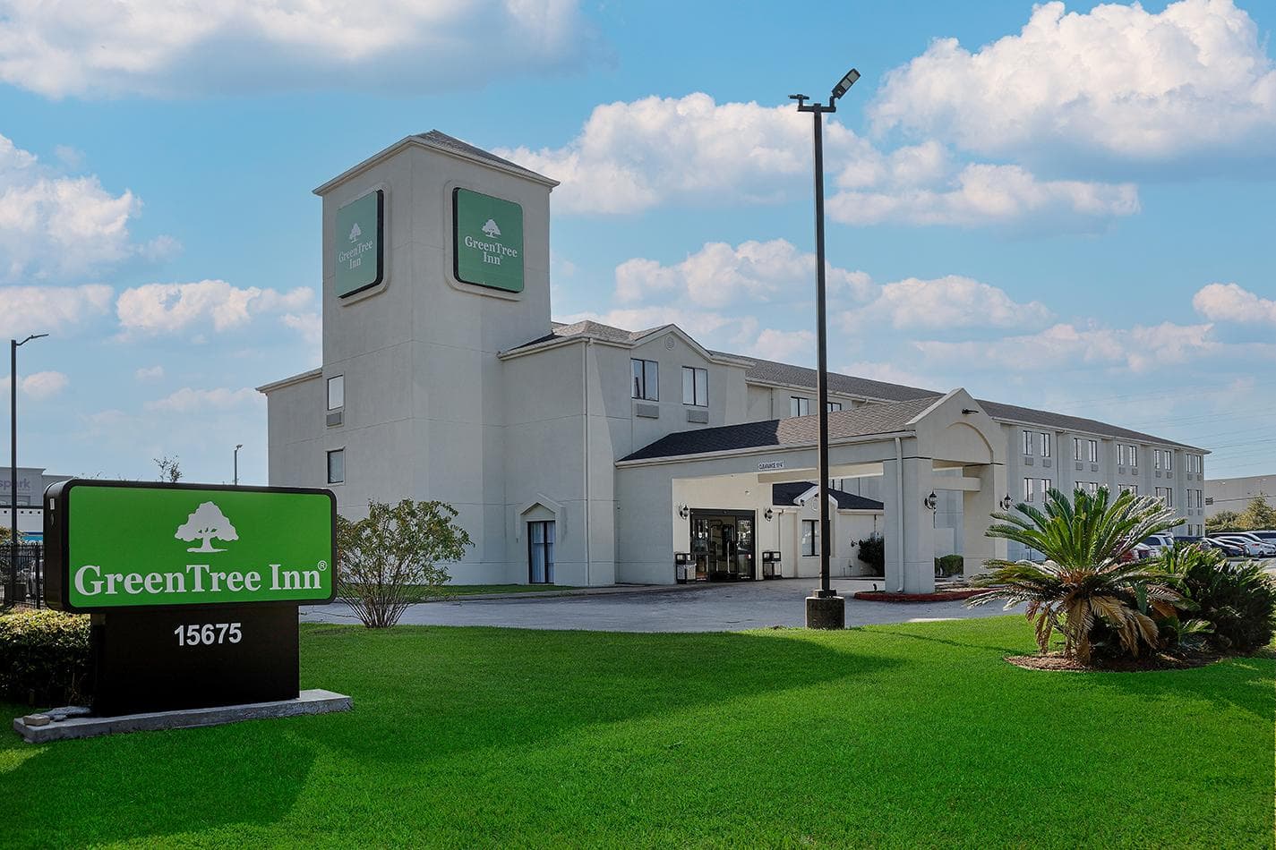 GreenTree Inn Houston IAH Airport