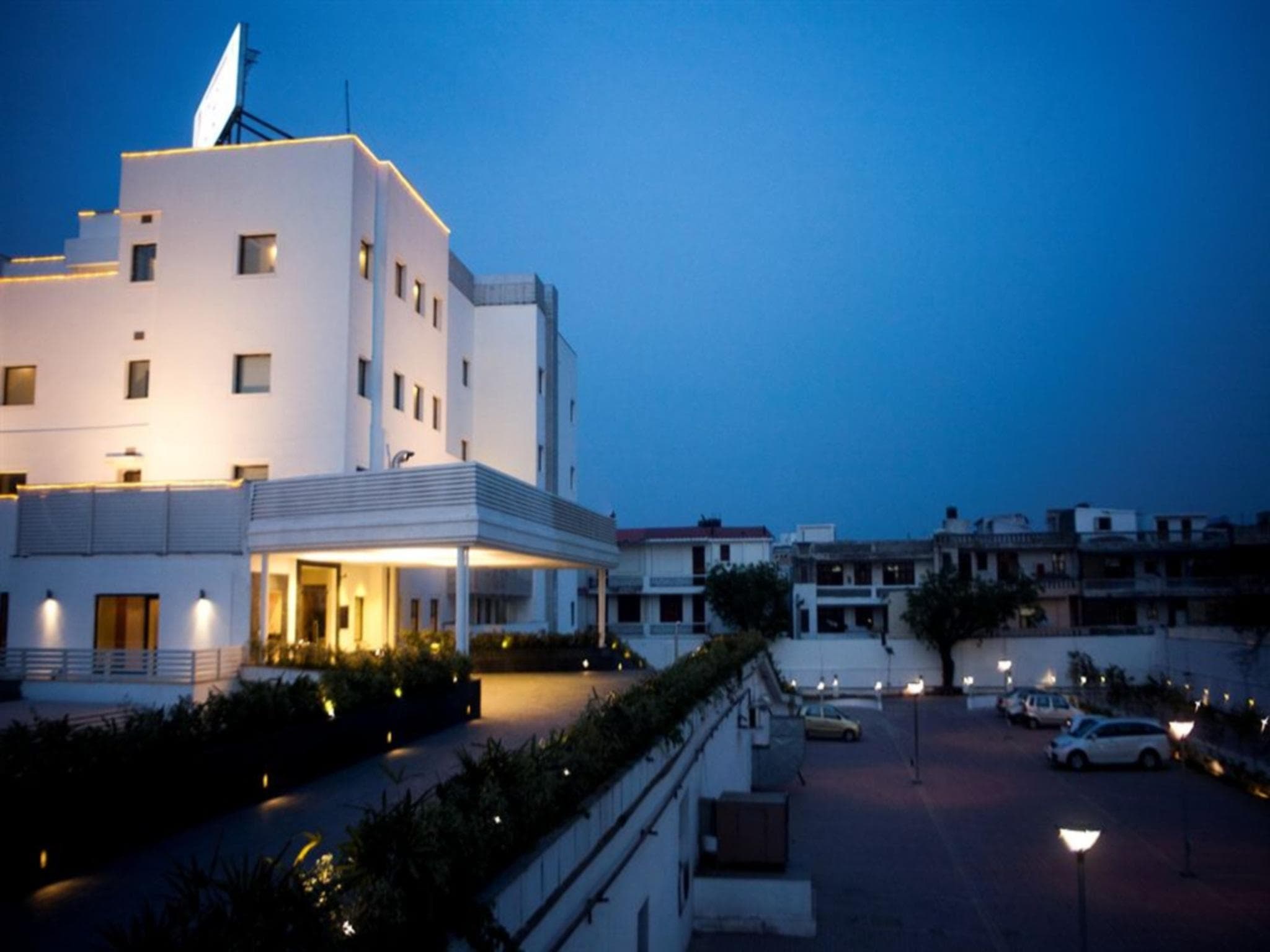 Vibe By The LaLiT Traveller
