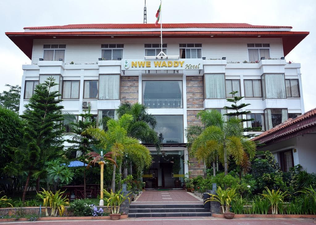 Nwe Waddy Hotel