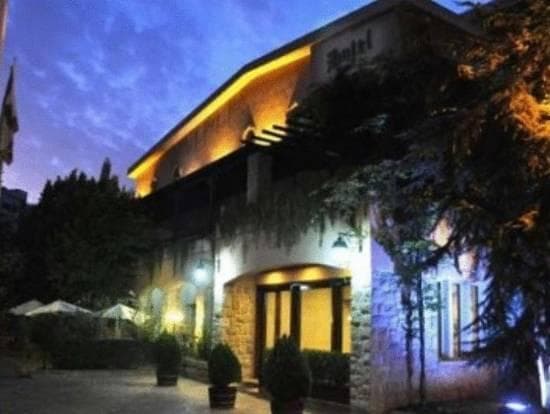 Massabki Hotel