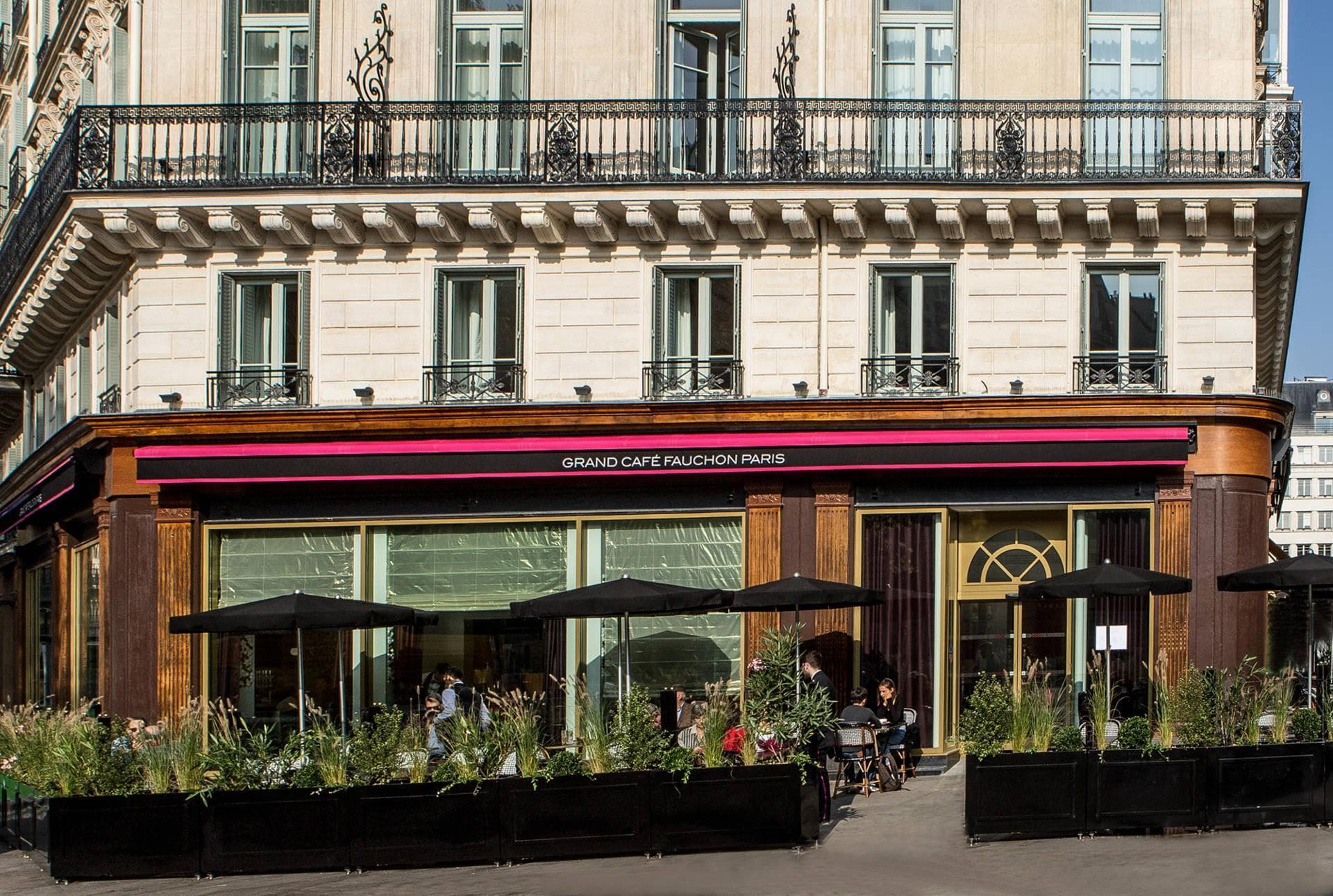 Paris staycation hotels