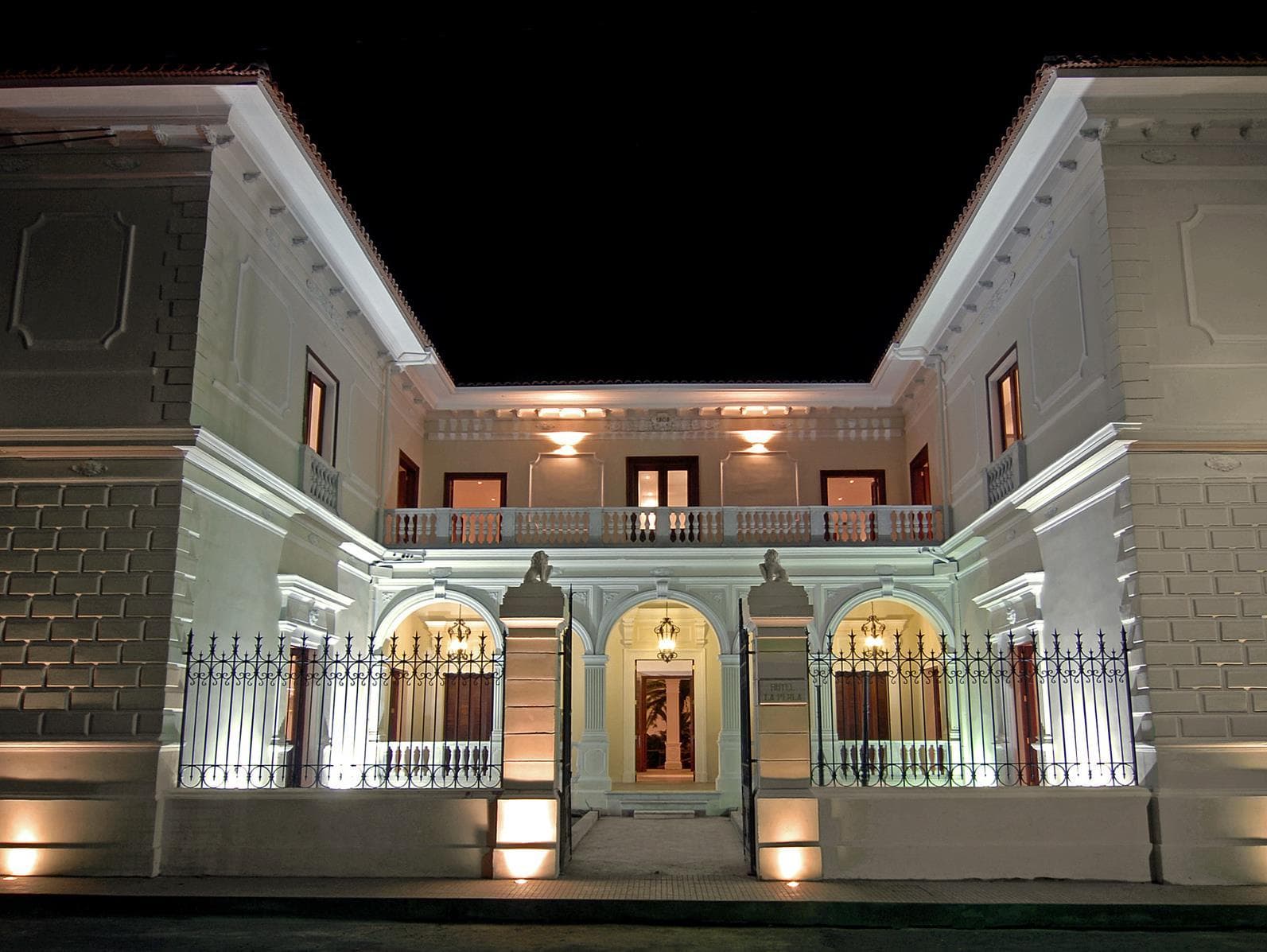Hotel La Perla