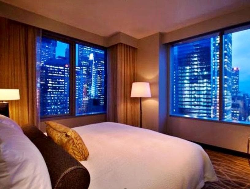 New York (NY) staycation hotels