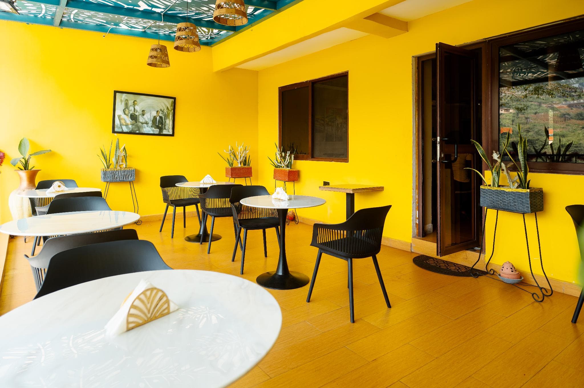 Cactus Creek Hotel