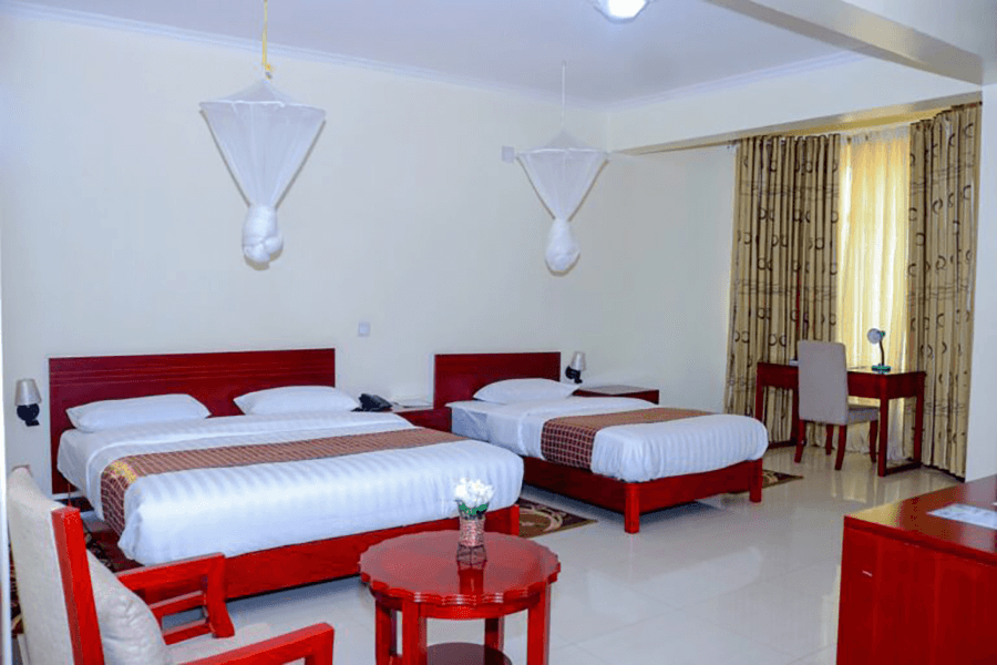 SPLENDID HOTEL