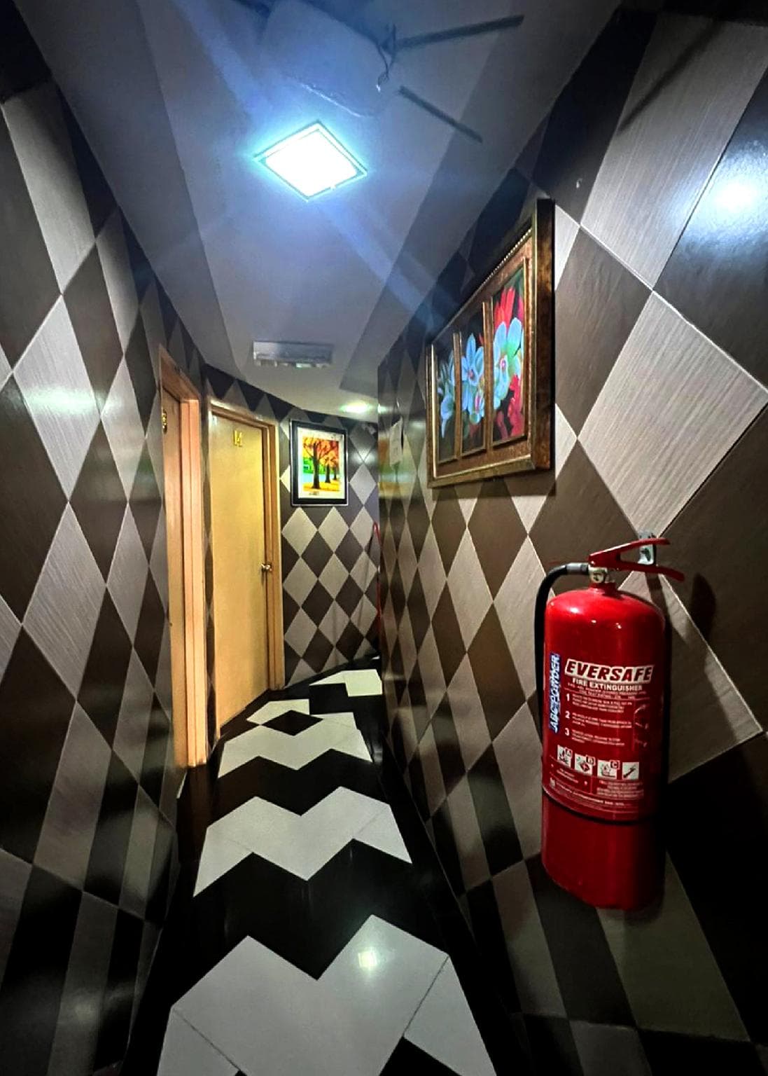 Bukit Beruntung Business Hotel