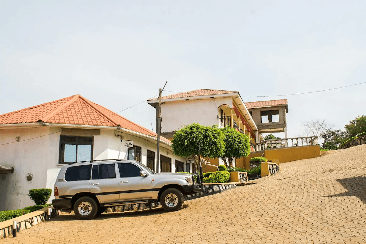 Hilltop Hotel