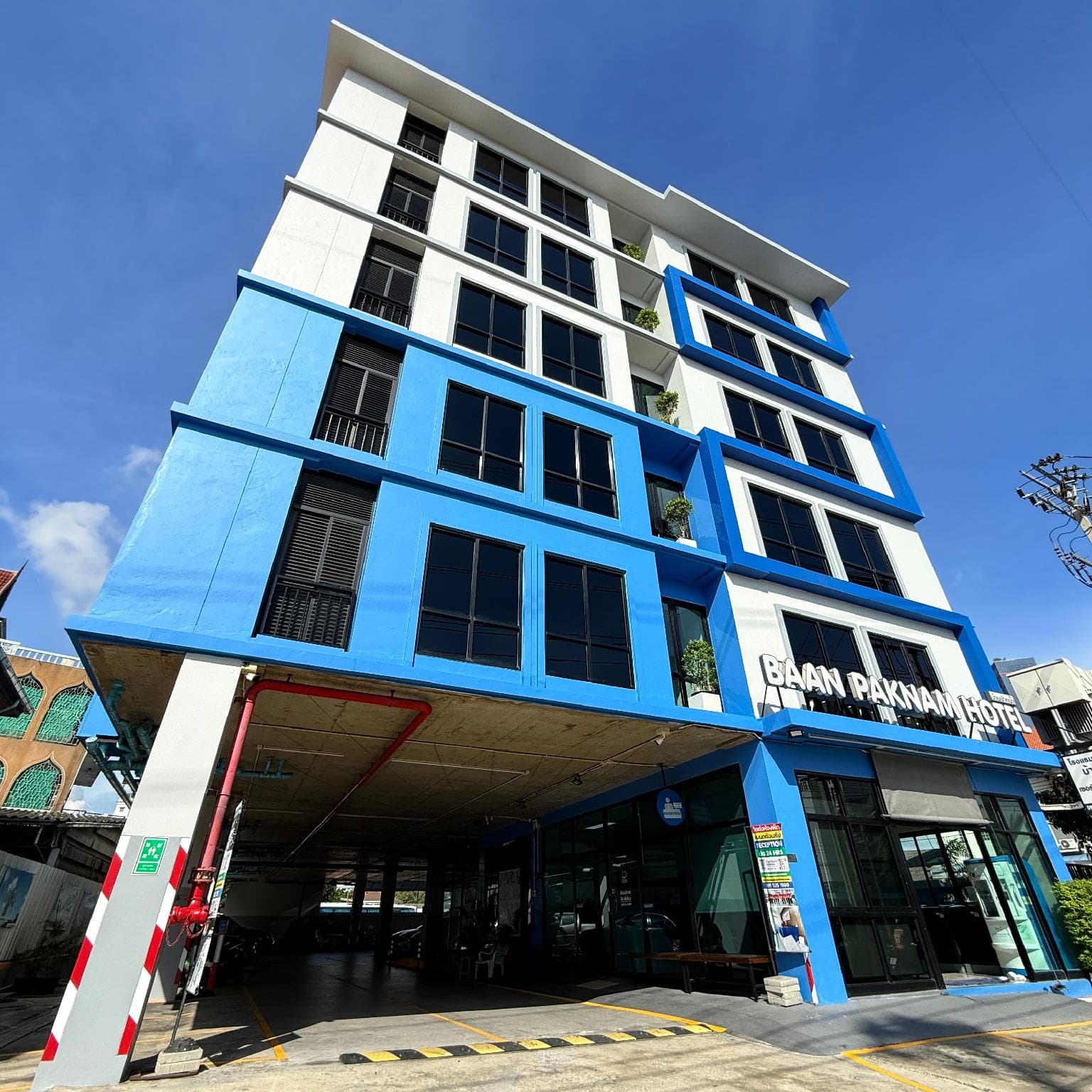BAAN PAKNAM HOTEL