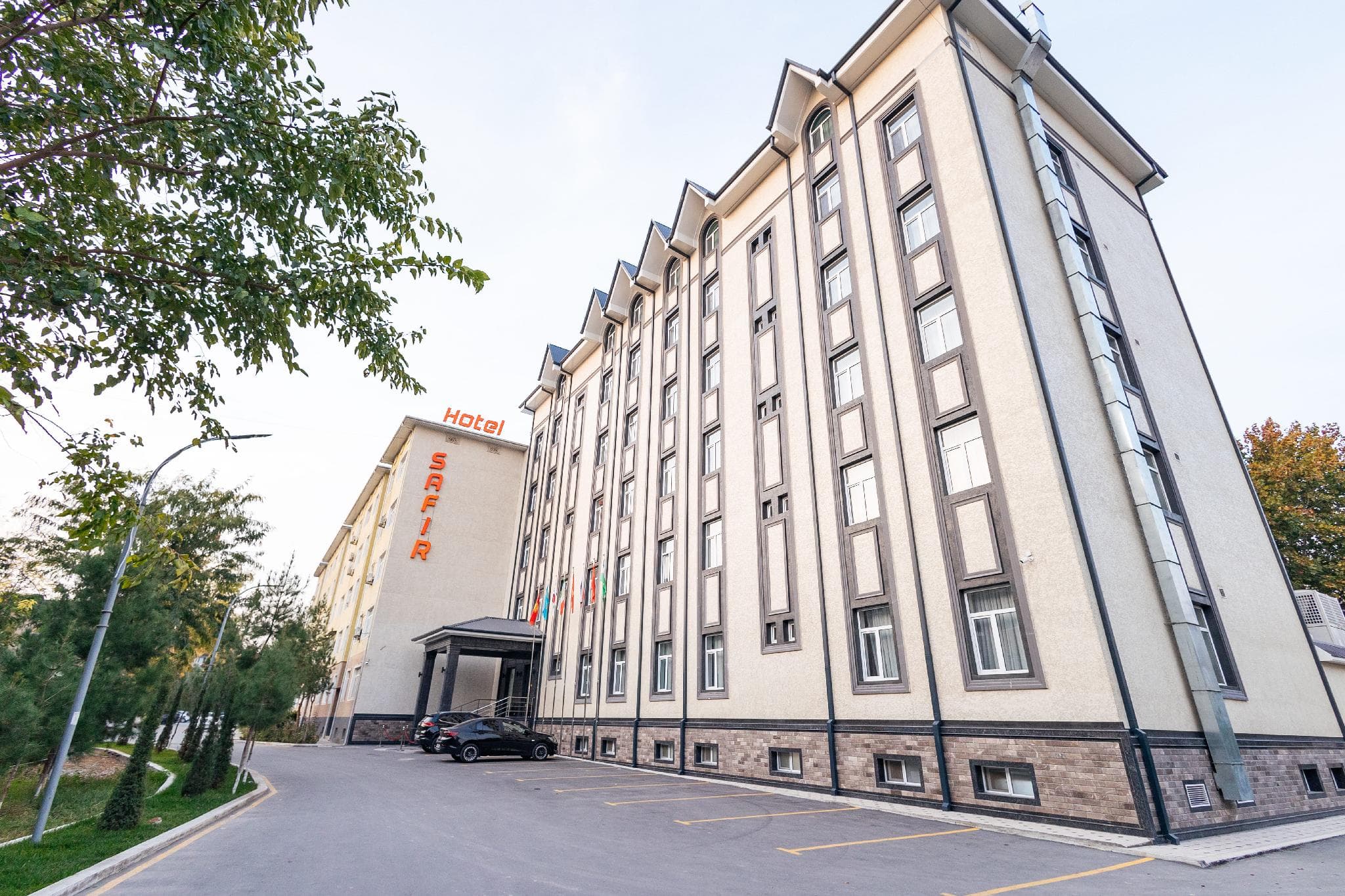 Safir Hotel
