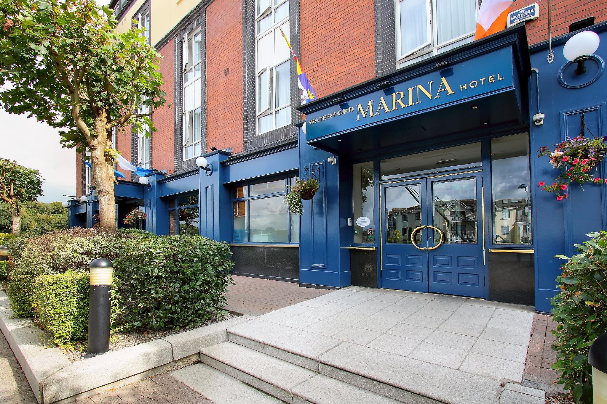 Waterford Marina Hotel