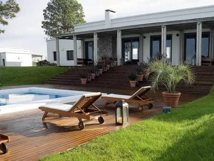 Casa-Chic Carmelo Hotel