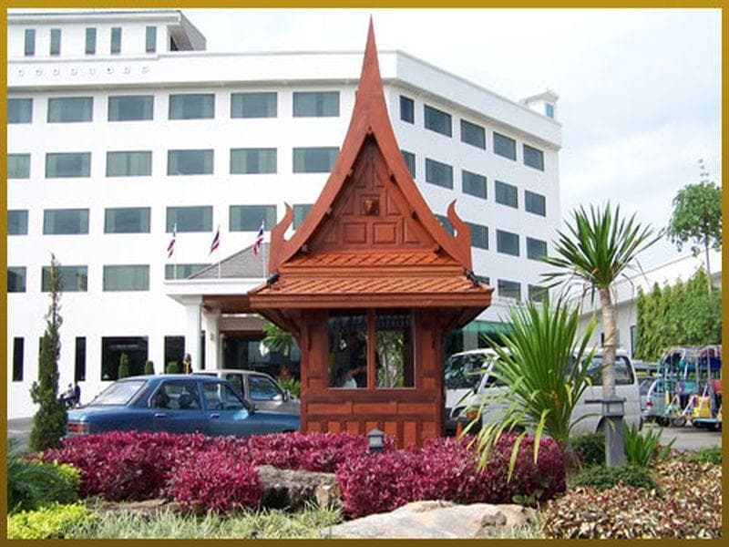 Sri U-Thong Grand Hotel