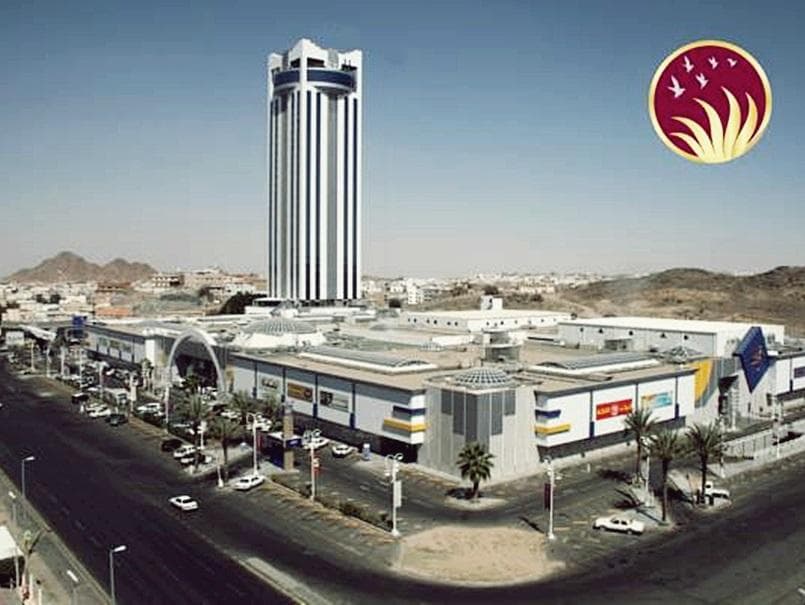 Awaliv Hotel