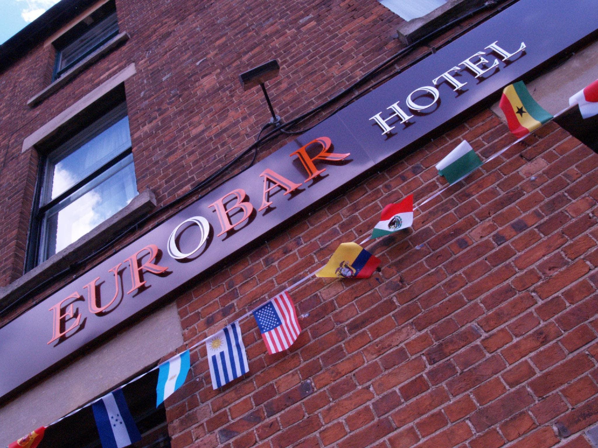 Eurobar Cafe and Hotel
