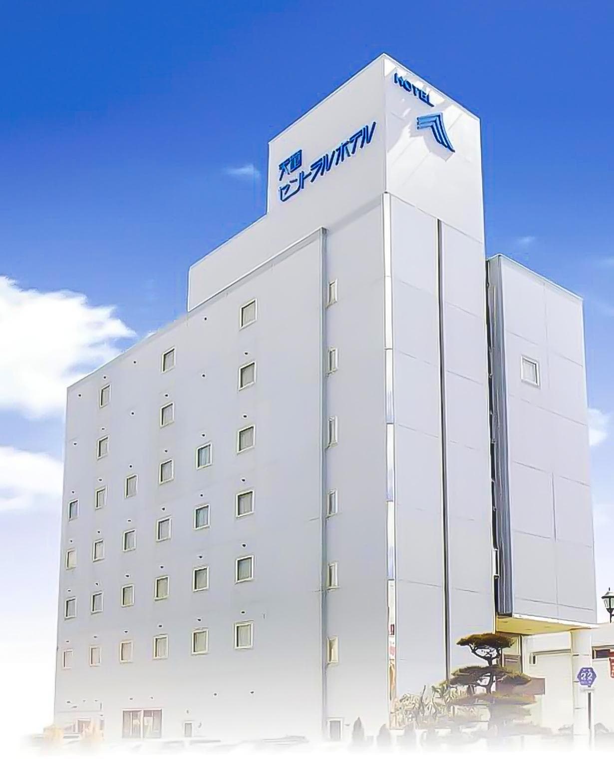 Tendo Central Hotel