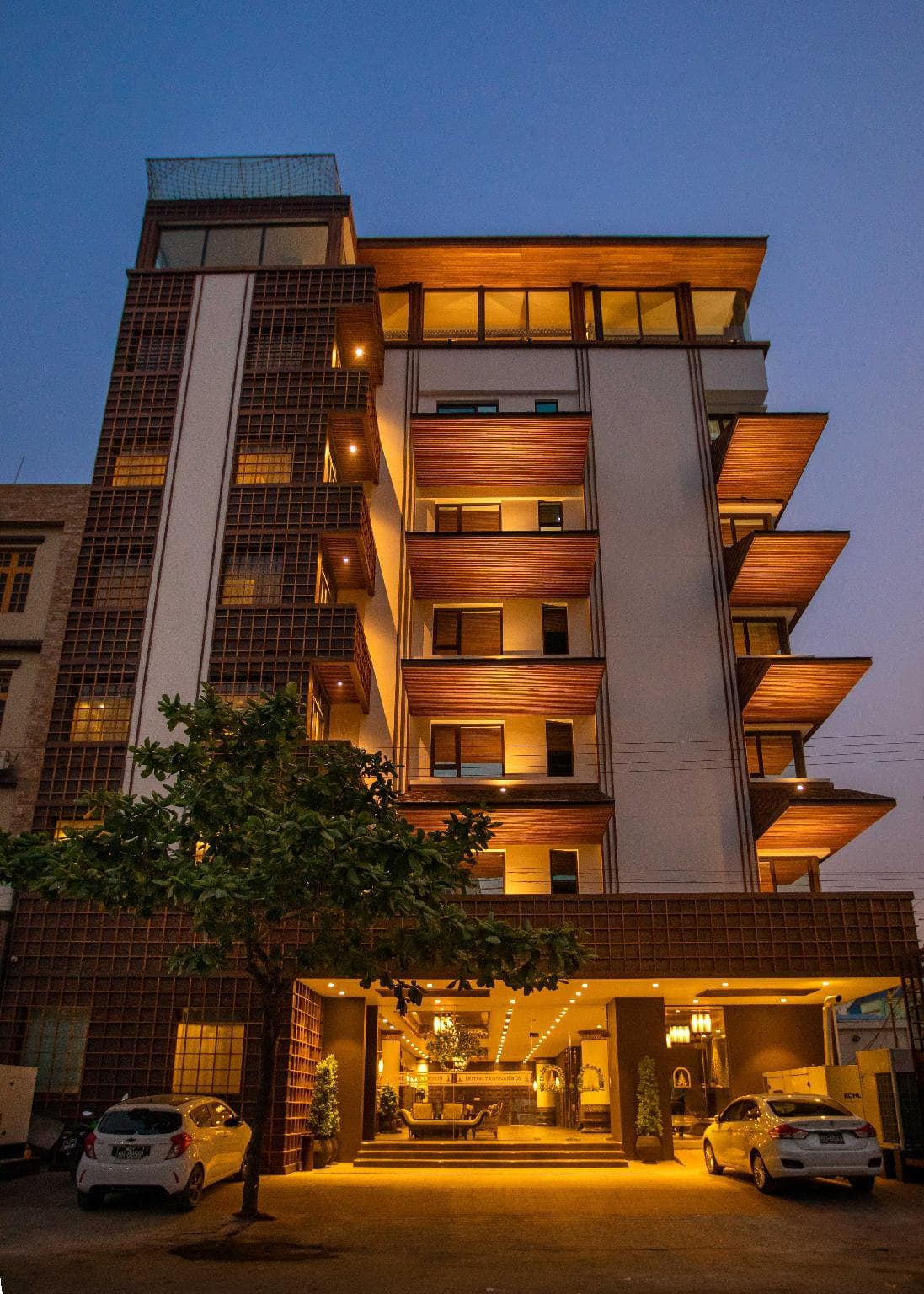Hotel Yadanarbon
