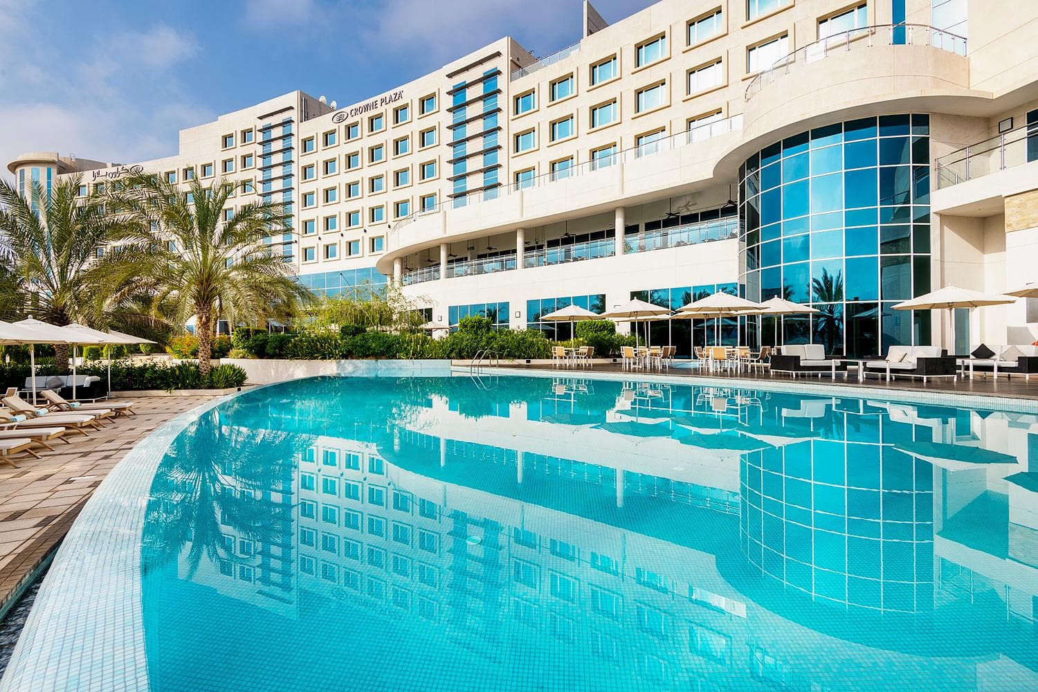 Crowne Plaza Muscat OCEC By IHG