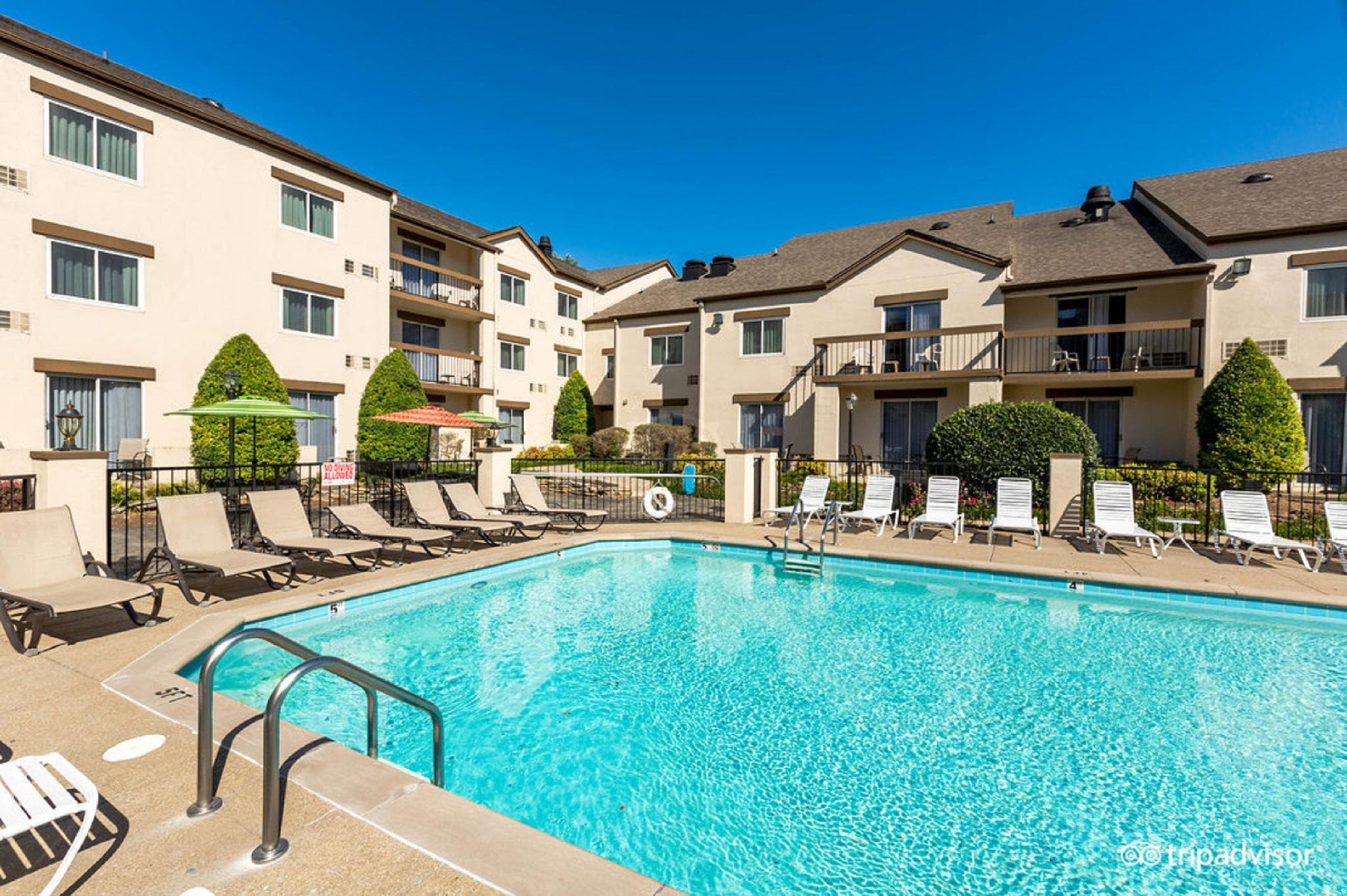 Club - Hotel Nashville Inn and Suites